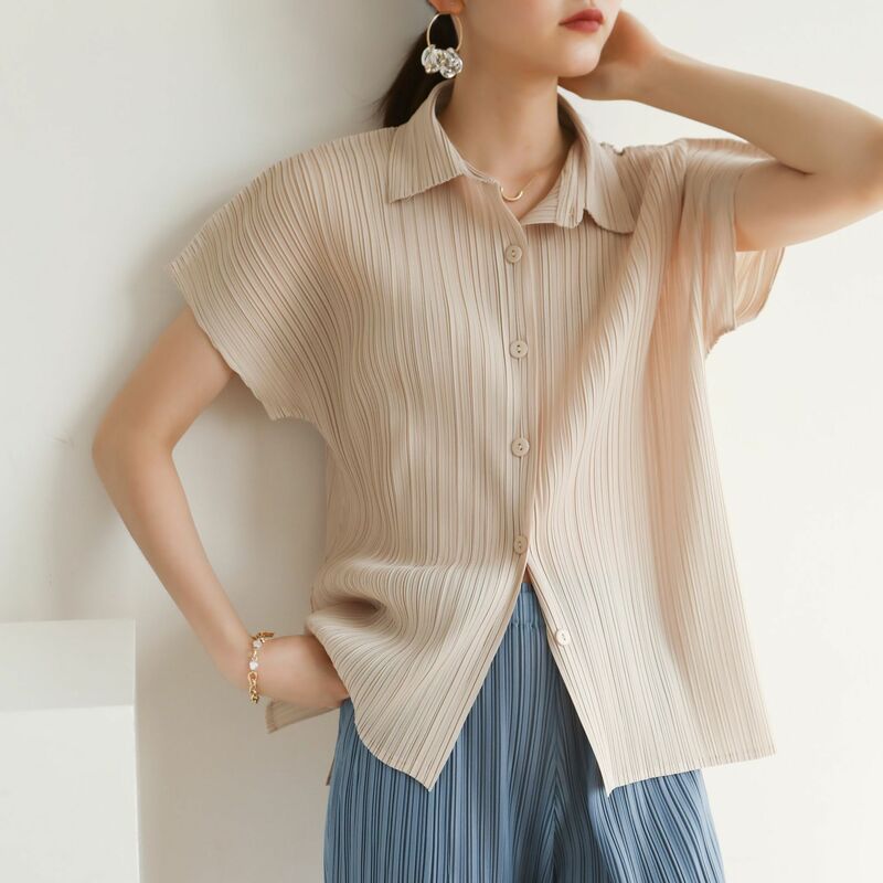 Miyake camisa plissada para mulheres, camisa pequena high-end, músculo magro, roupa de mulher de manga curta, original, verão, 2022