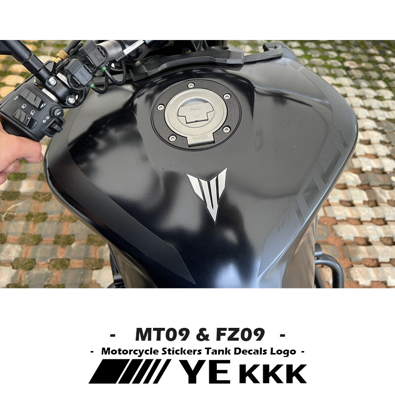 Moto Tailles K Autocollants Pour YAMAHA MT09 MT-09 FZ09 FZ-09 2014-2021 Nouveau Carburant précieux Autocollant Decal Cut Stuff LOGO