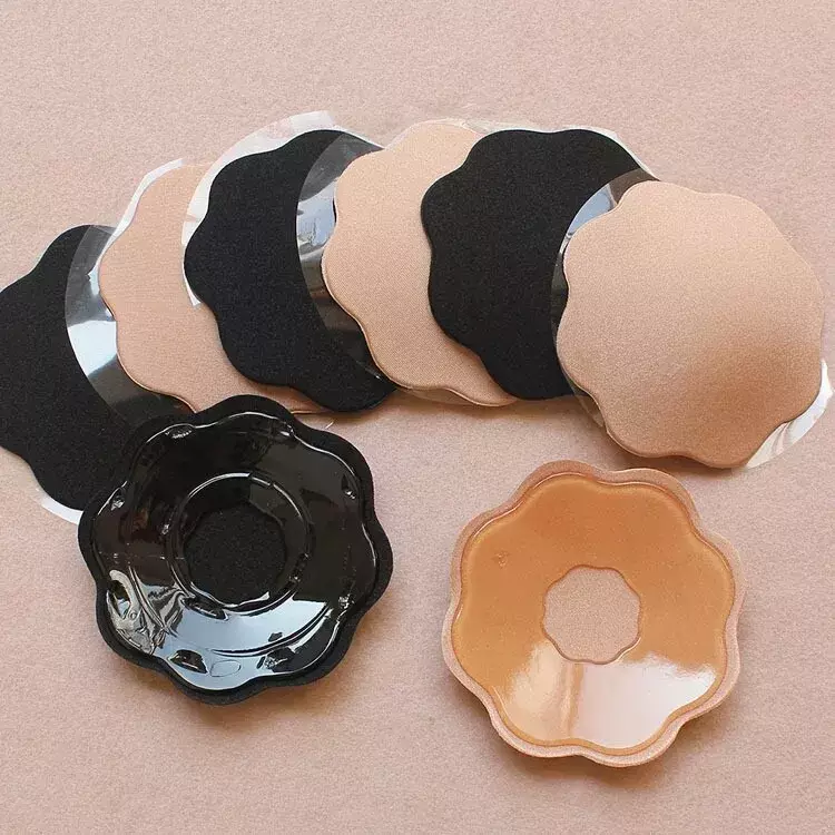 Riutilizzabile invisibile autoadesivo Silicone petto petto copricapezzoli reggiseno Pasties Pad petalo Mat adesivi accessori per donna