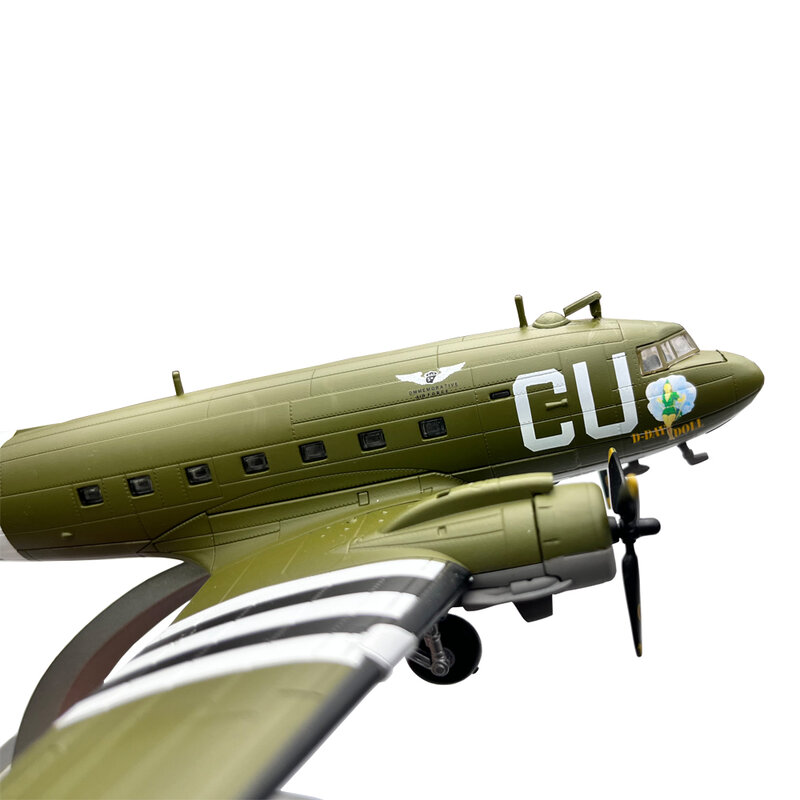 1:100สงครามโลกครั้งที่ II Douglas C47เครื่องบินขนส่งทางรถไฟแม่พิมพ์โลหะเครื่องบินเครื่องบินจำลองของขวัญสำหรับเด็กของเล่น