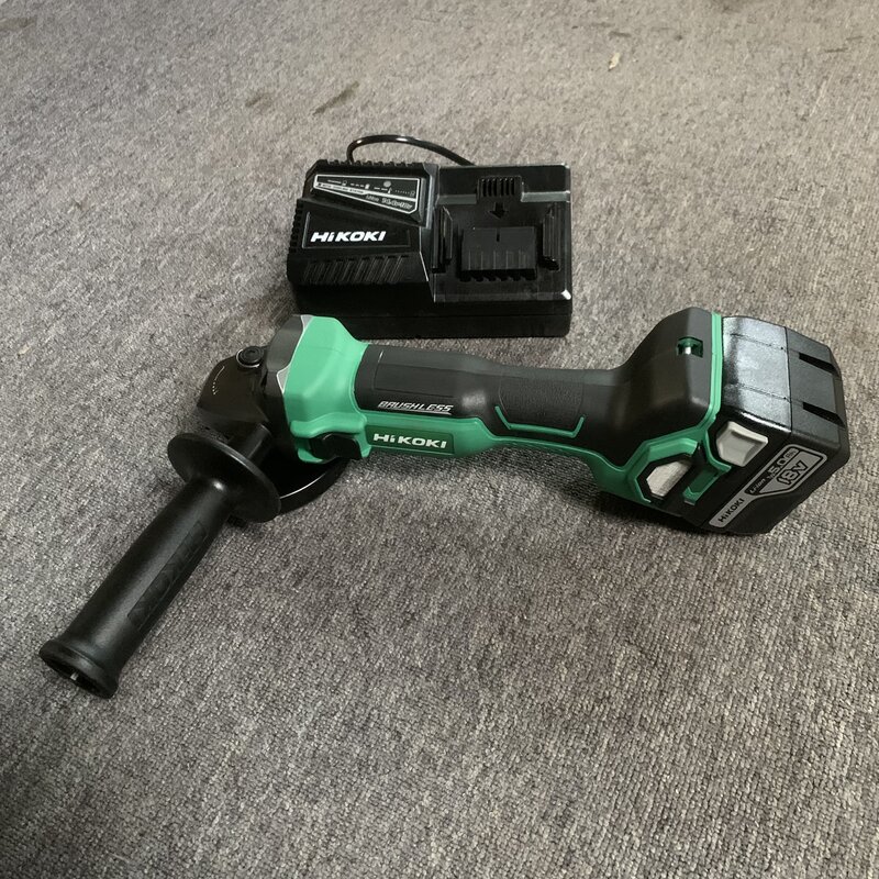 New HIKOKI 100mm 18V Brushless Electric Angle Grinder G1810DA  Includes 5.0AH battery and charger and toolbox