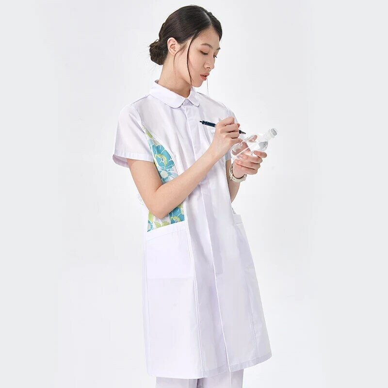 Suknia pielęgniarska z kwiatowym nadrukiem ICU szlafrok dla kobiet odzież medyczna strój odzież robocza fartuchów szpitalnych strój medyczny 902-PS-01