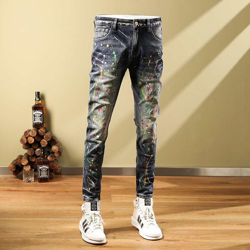 Moda Streetwear mężczyźni dżinsy niebieskie w stylu Retro elastyczne Slim Fit Vintage porwane jeansy męskie malowane projektant Hip Hop spodnie dżinsowe Hombre