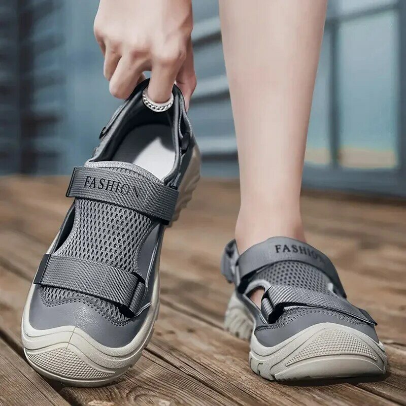 Sandalias sencillas y cómodas para hombre, zapatos de playa transpirables que combinan con todo, calzado informal antideslizante para caminar al aire libre, Verano