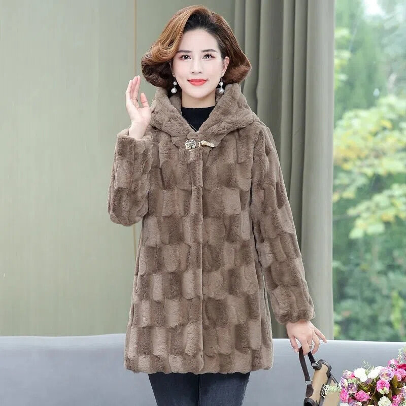 Новая зимняя одежда для матери высококачественное пальто из искусственного меха норки модное утепленное Норковое Пальто с капюшоном для женщин среднего и пожилого возраста
