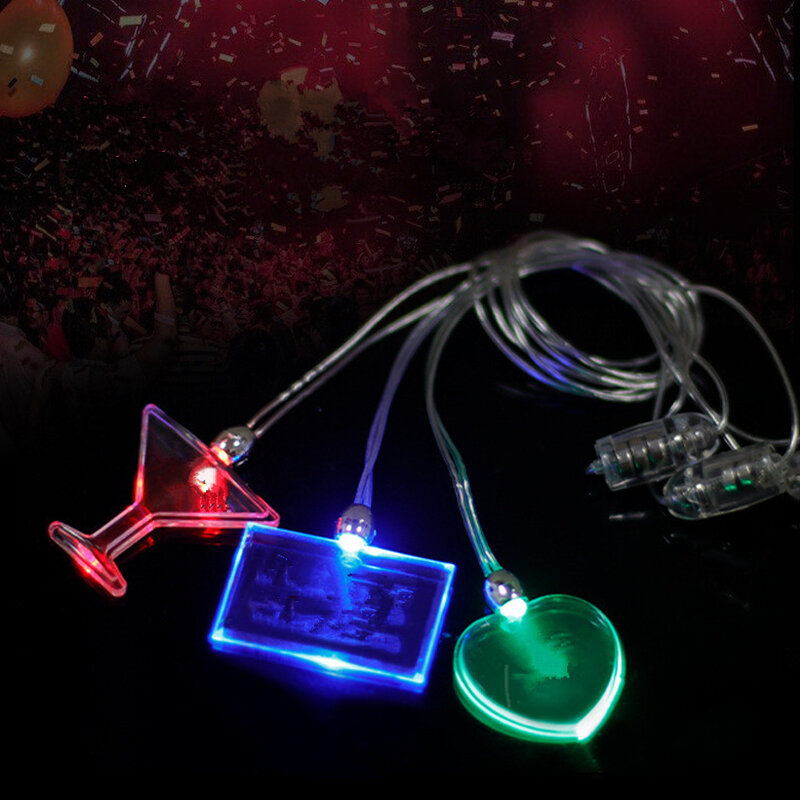 LEDライト付きの透明なネックレス,10個,磁石付きのペンダント,空のアクリル,カラフル,点滅,ウェディングギフト