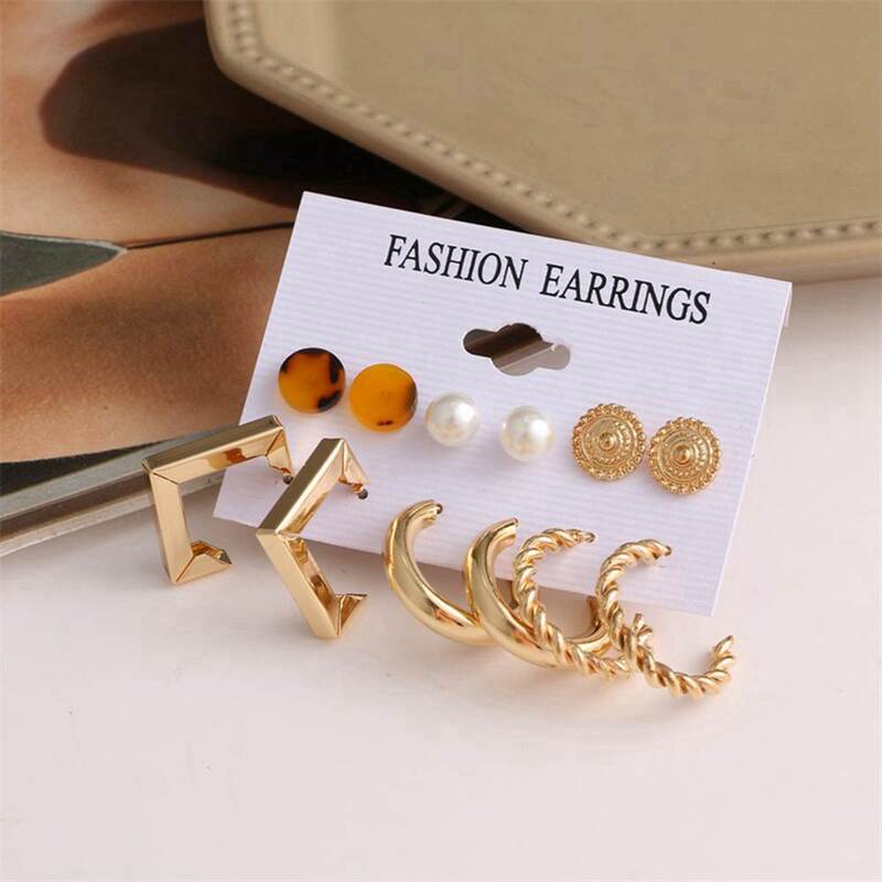 IFMIA Charm Gold Color Round Drop Earrings Set for Women Vintage Fashion Acrylic Heart Dangle Earrings Girls Jewelry Party