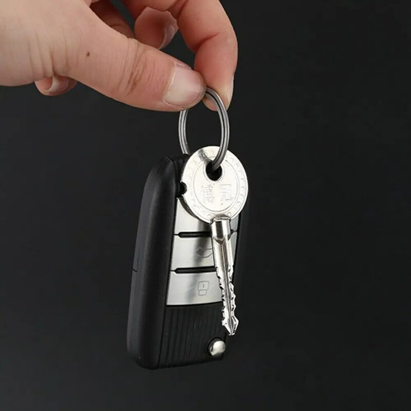 Porte-clés en alliage de titane véritable pour hommes, porte-clés de voiture super léger, cadeau de créativité masculine, haute qualité