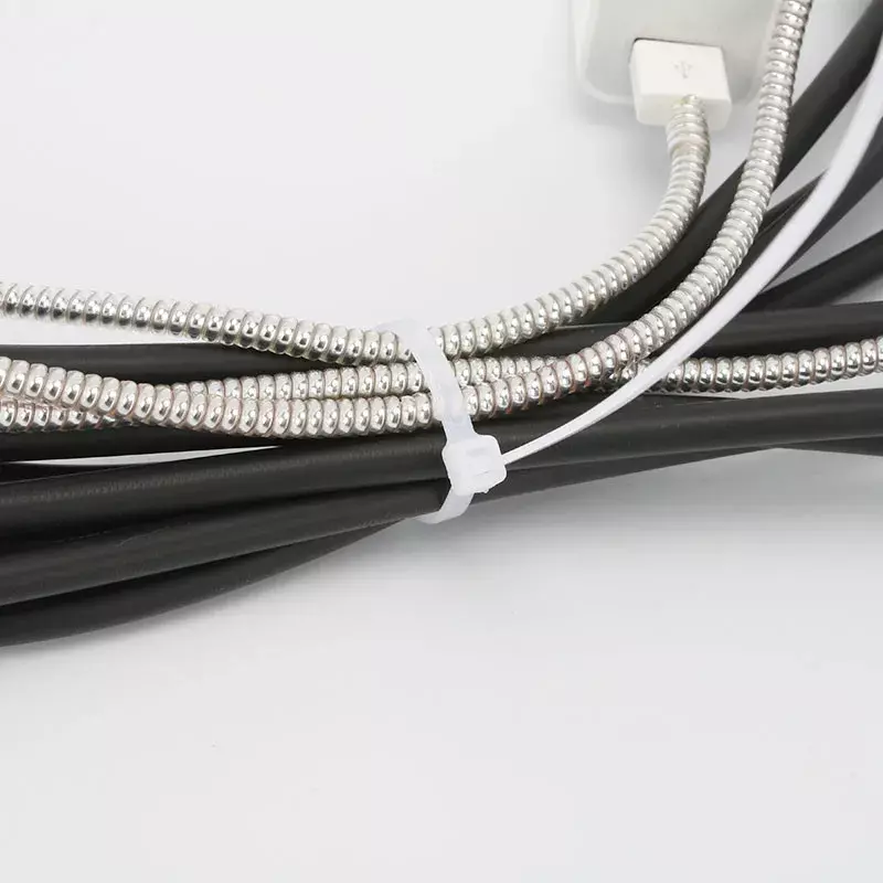 Auto-bloqueio plástico Nylon Tie, preto e branco Cable Tie, anel de fixação, Zip Wraps Strap, 3*200, 100 pcs