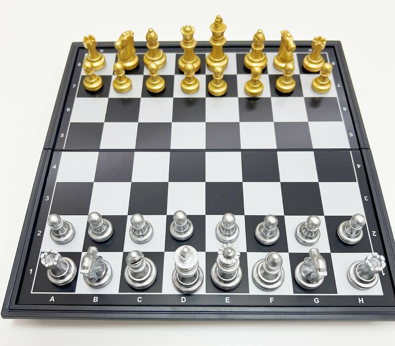 Quebra-cabeça Toy xadrez para crianças, jogos magnéticos, dedicados ao xadrez, dobrável
