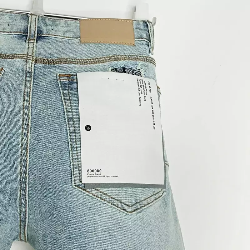 شورت جينز ممزق ممزق ، علامة تجارية الأمريكية ، ملابس الشوارع ، حافة خام ، رقعة ، بنطلون شاطئ ، أرجواني ، خمس دقائق