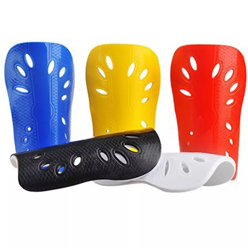 1 Paar Voetbal Scheenbeschermers Plastic Voetbalbeschermers Beenbeschermer Voor Kinderen Volwassen Beschermende Kleding Ademende Scheenbeschermer 5 Kleuren