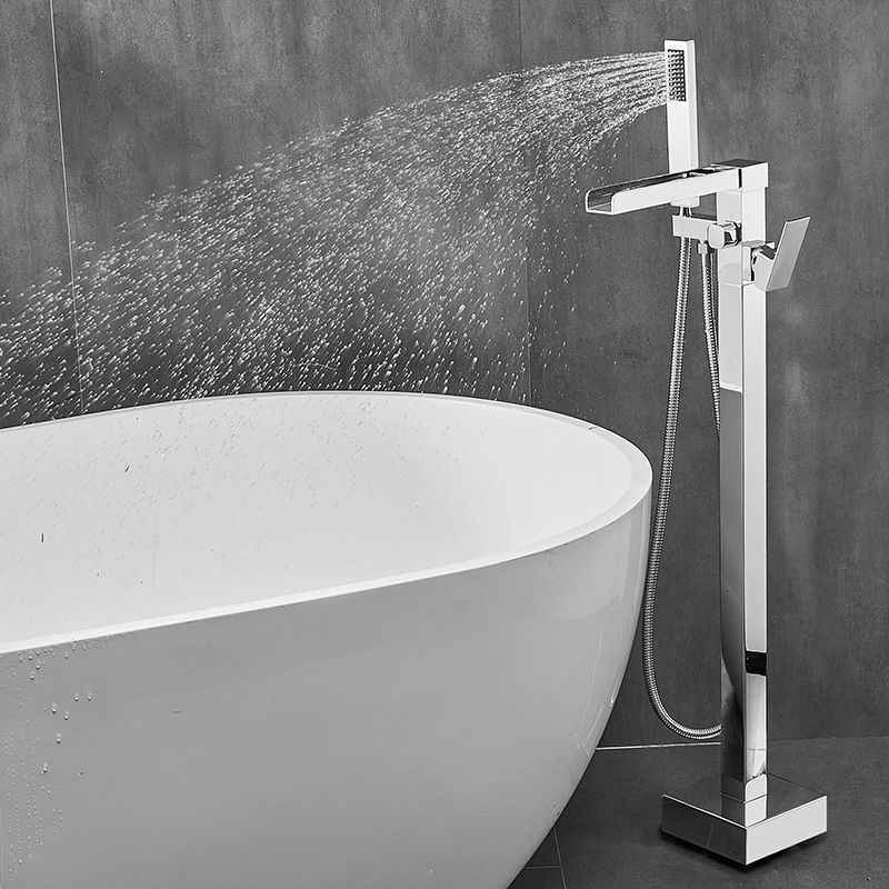 Rubinetto da bagno classico in ottone cromato, Design del supporto da pavimento, doppia maniglia, controllo caldo e freddo, rubinetto per vasca da bagno dell'hotel di lusso