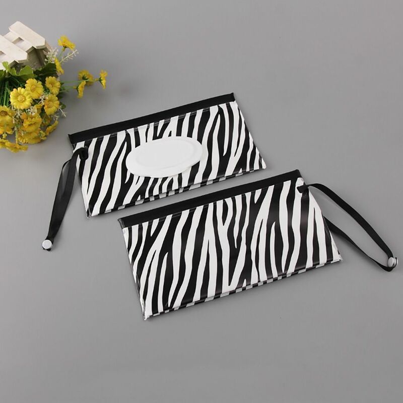 Fashion Portable Stroller Accessories Baby Product Flip Cover Wet Wipes Bag Cosmetic Pouch Tissue Box Wipes Holder Case