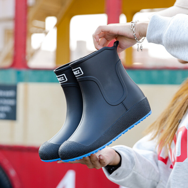 Мужские непромокаемые ботинки, сезон 2023, водонепроницаемая рабочая обувь без шнуровки для мужчин, обувь для дождя на платформе, галоши для рыбалки, новые ботильоны унисекс