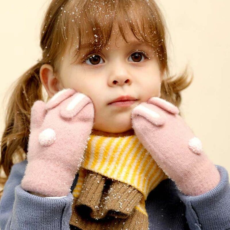 ถุงมือแบบหนาเก็บถุงมืออุ่นไว้สำหรับถุงเท้าเด็กเด็กวัยหัดเดินถุงมือแบบเต็มนิ้วแขวนคอ