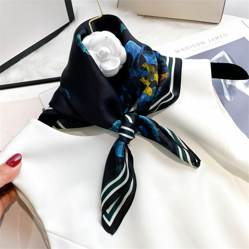 100% lenço de seda impressão luxo quadrado protetor solar xales moda cachecóis nova listra pequeno lenço quatro estações popular headcloth