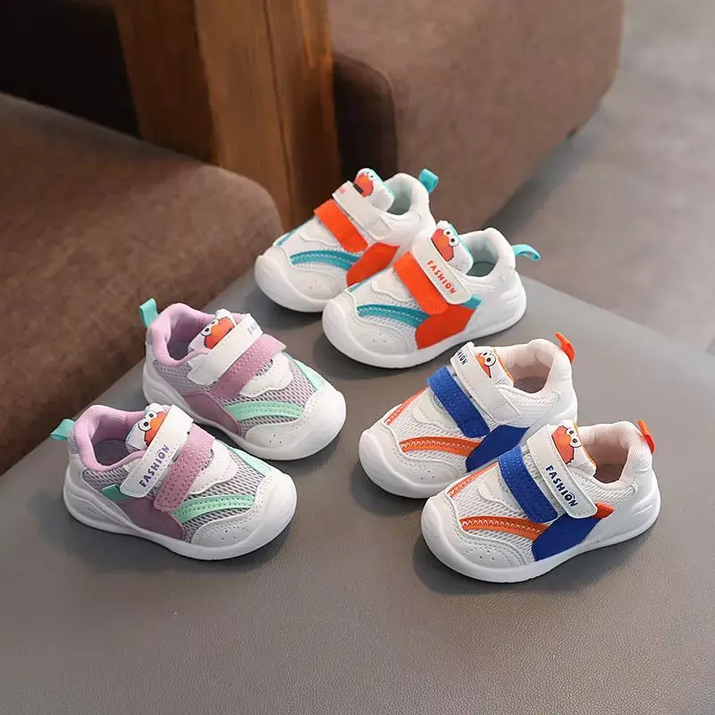 Sapato para criança com sola macia, calçados esportivos para bebês, masculino e feminino, 0-1-3 anos de idade, primavera e outono, estilo quente, babytoddlers, novo, 2022