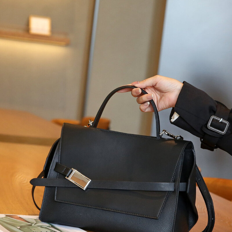 Women's Handbag Crossbody Bag Shoulder Cowhide Y2k True Leather Top Layer Chain Highquality Versatile Underarm Retro Fashion