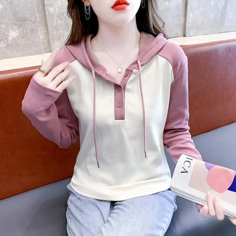 Pulôver feminino com capuz estilo coreano, suéter casual fino, cor de contraste, blusa de retalhas, primavera e outono 2023