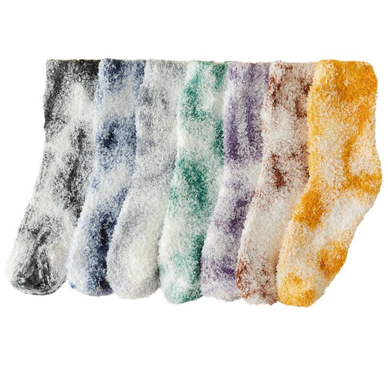 Calcetines de lana de Coral Tie-dye para mujer, calcetines de felpa de Coral suave y grueso para dormir, calcetines largos de tubo de pantorrilla, calcetines de piso para mujer