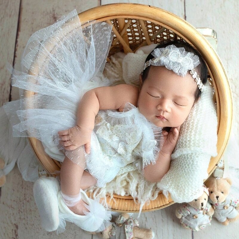Tenue de photographie pour nouveau-né, barboteuse en dentelle avec bande de sauna assortie et chaussures de bébé, accessoires photo, cadeau de douche pour la pleine lune