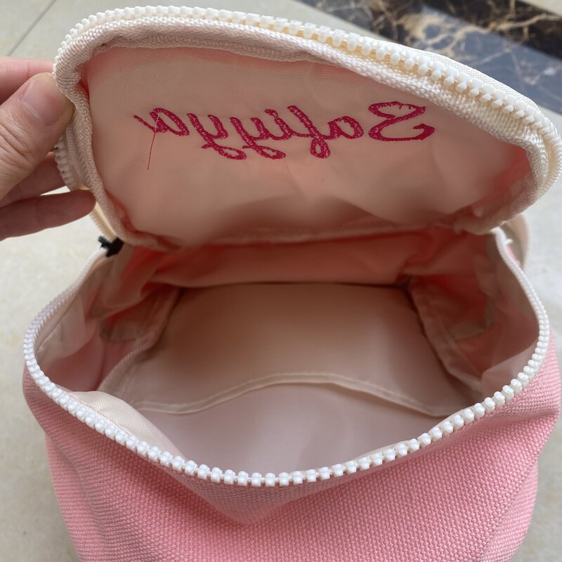 ピンクのウサギ-男性と女性のためのバックパック,パーソナライズされた宝物バッグ,幼稚園のスナックバッグ,おもちゃのバッグ