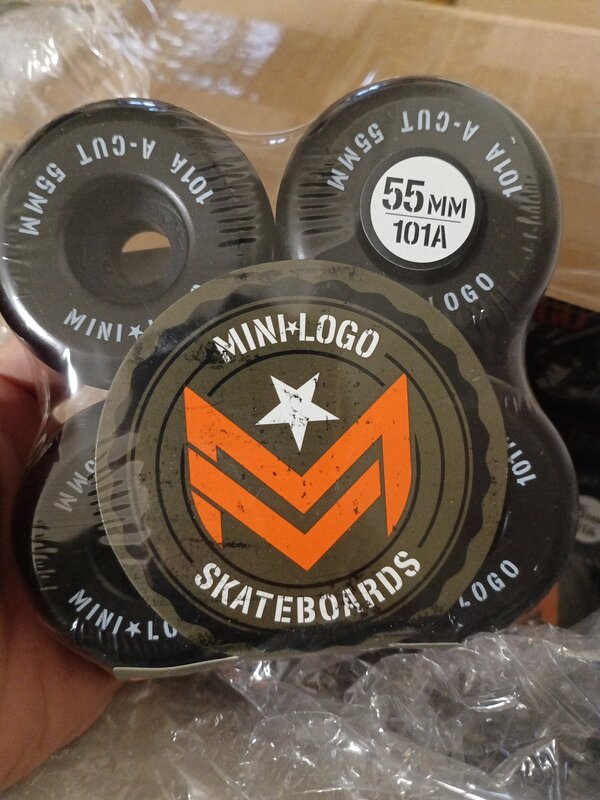 Minilogo-スケートボードホイール、オリジナルブランド新品、100% 101a 90a 95a pro、4個