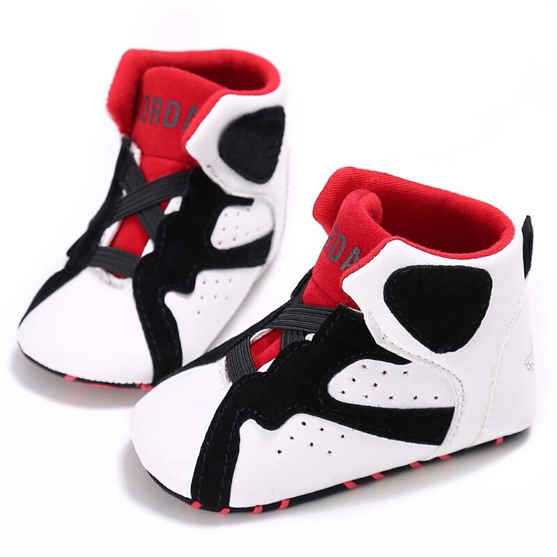 Miękkie trampki na buty dla chłopców nowonarodzone PU skórzane pierwsze Walker niemowlęta dziewczyna szopka Babe sport antypoślizgowe niemowlę maluch Sneaker