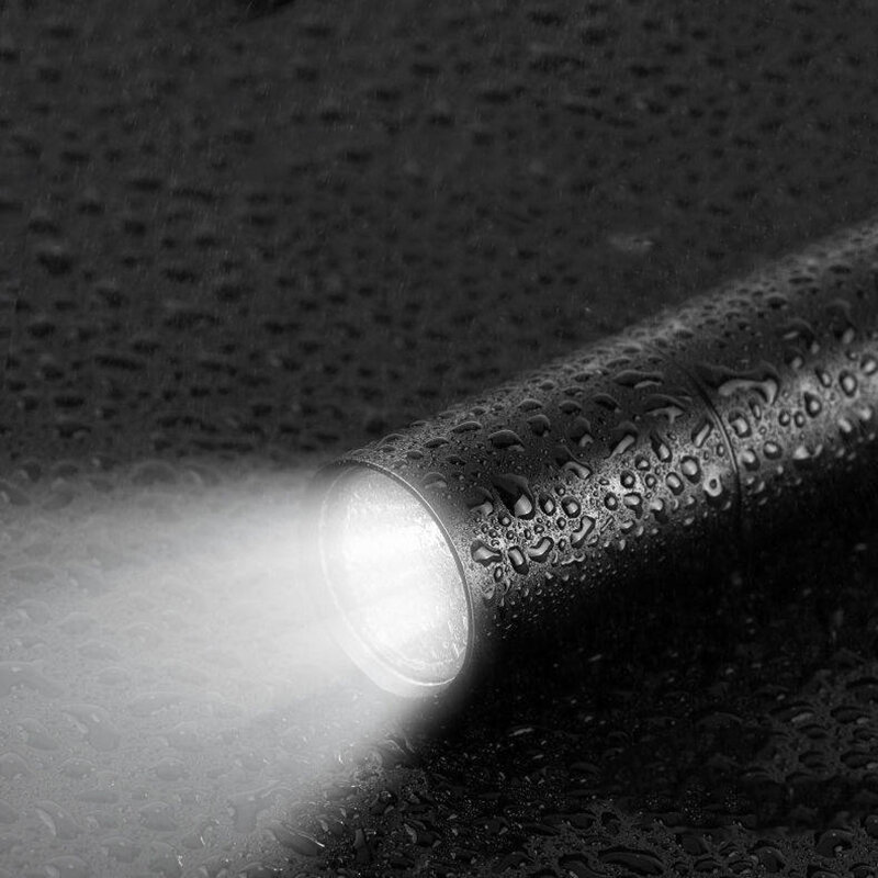 LED ضوء قوي USB مصباح يدوي صغير محمول إضاءة مقاومة للمياه في الهواء الطلق التخييم تسلق الجبال الإضاءة مصباح يدوي