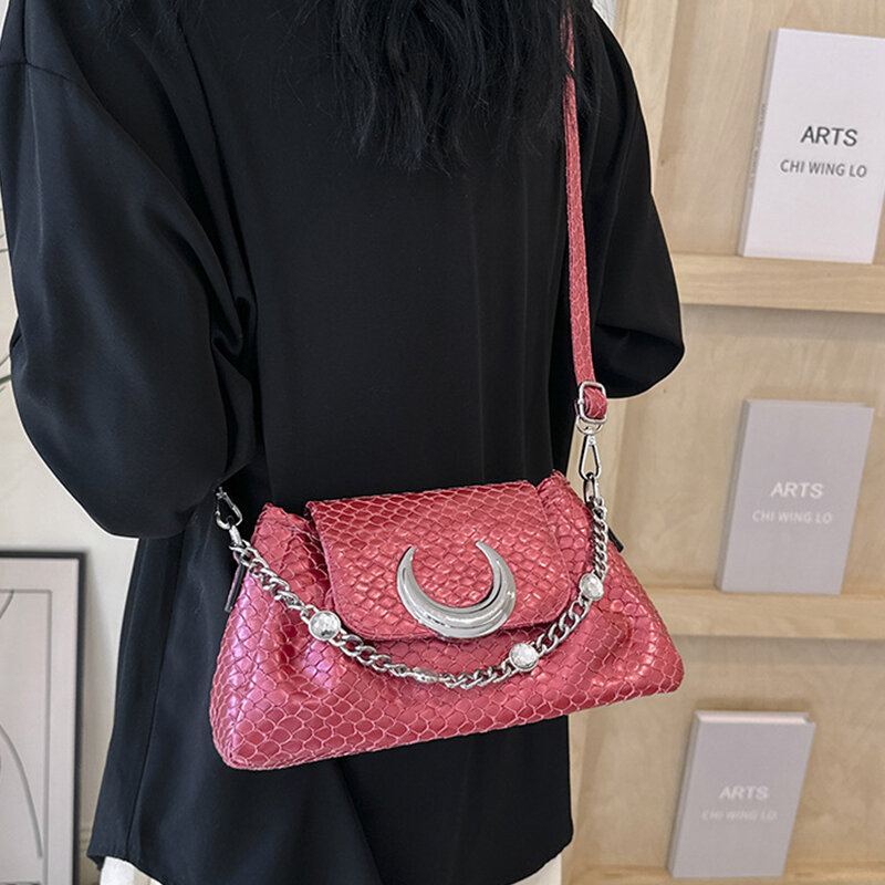 New Fashion Moon-Shaped Buckle Shoulder Bag Women High End Versatile Texture Leather Chain Handbag Underarm Bag Top Handle Bags