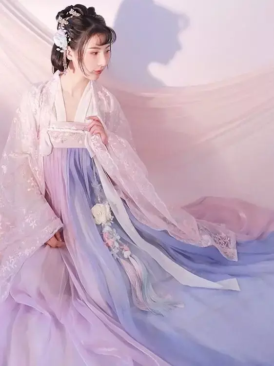 Hanfu กระโปรงผู้หญิงปักลายสดใหม่สีชมพู