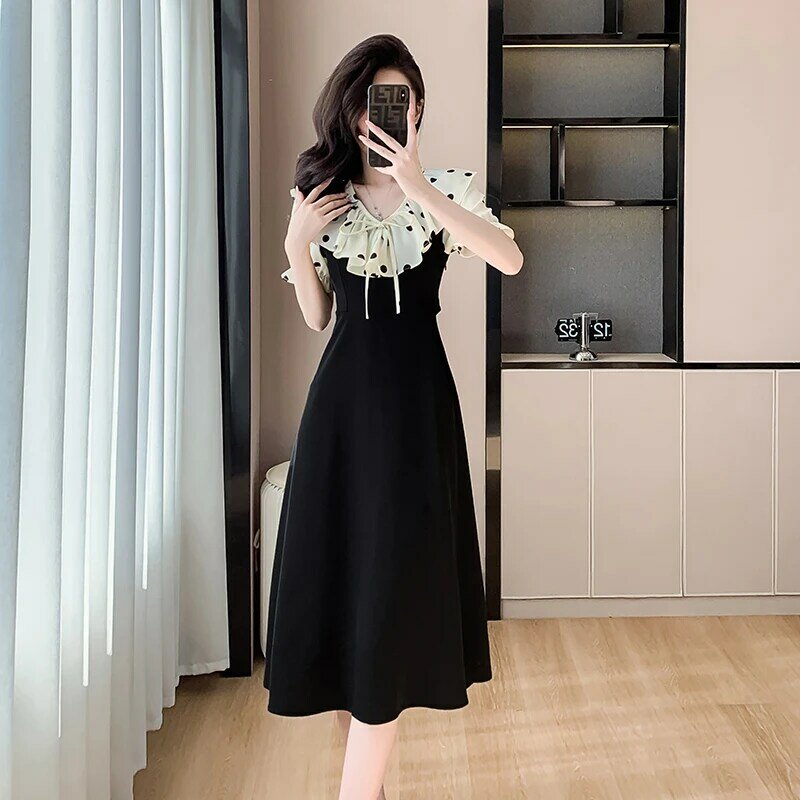 Elegant ruffled edge fake two pieces of high-end mid length waist slimming black dress for women in summer