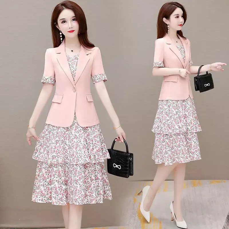 Женский комплект из 2 предметов, элегантный повседневный пиджак с коротким рукавом и платье на бретелях в Корейском стиле, весна-лето 2024