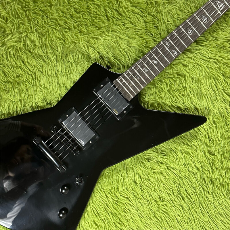 Frete Grátis BColor Solid Body Electric Guitar Humbucker Pickups Em estoque guitarras Black Hardware Guitarra guitarra