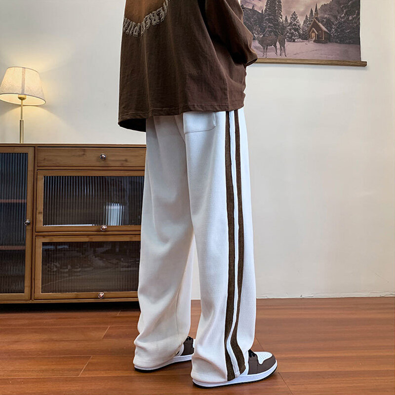 Brązowy spodnie dresowe męskie w stylu Casual, sztruksowa spodnie wiosna jesień koreański mody luźne spodnie w stylu Vintage Streetwear Y2K odzież męska