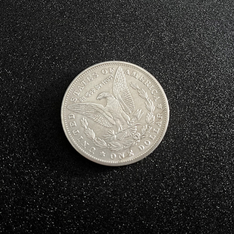 Moneda volteadora multiusos (dólar Morgan) de Oliver Magic Tricks, moneda magnética o de gravedad, primer plano, accesorios de Gimmicks