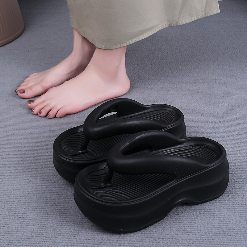 Sandálias confortáveis de sola de EVA grossa antiderrapante para mulheres, chinelos macios na moda ao ar livre, chinelos de verão, novo, 2022