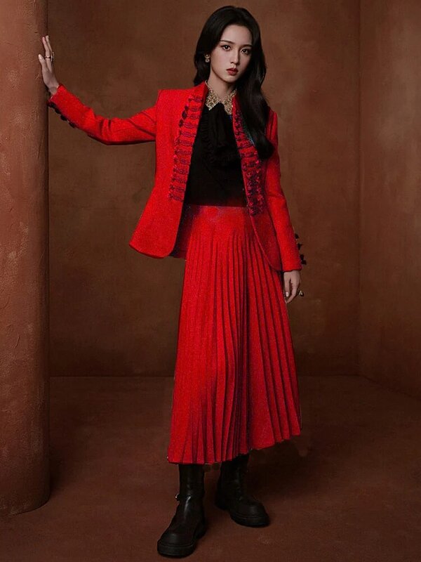 Женский комплект из двух предметов, роскошная Осенняя Высококачественная модная женская красная куртка, плиссированная юбка средней длины, милый Повседневный шикарный костюм знаменитости