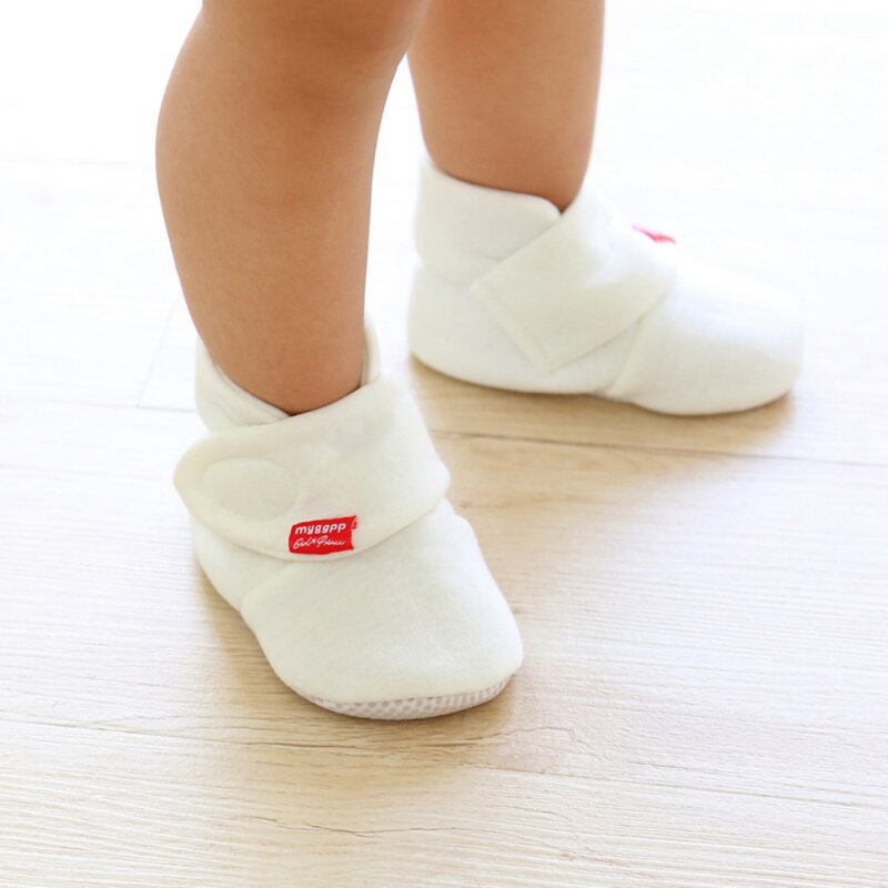 Зимняя обувь для новорожденных, теплые плюшевые ботинки для малышей, обувь для первых шагов, детская обувь для девочек, противоскользящие зимние ботинки, обувь для детской кроватки