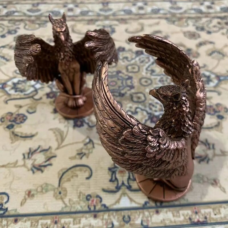 Mitológico griffin figura griffindo figura resina artesanato acessórios de mesa decoração do quarto ornamento crianças presente do miúdo