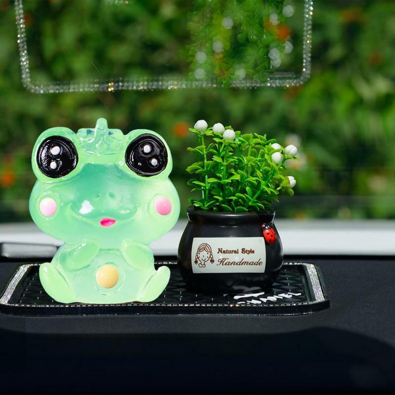 Mini Frogs Glow-In-The-Dark Cute Resin Frog Garden Decor Resin Funny Frog Sculpture Animal Model Garden Miniature Moss Landscape