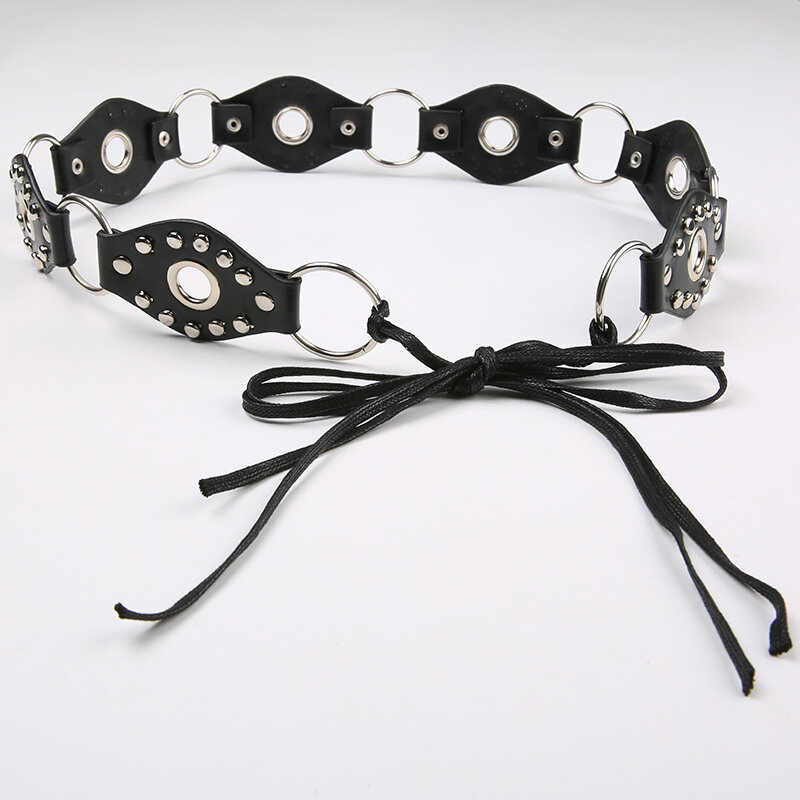 SUCHCUTE-cinturones negros Vintage bohemios con remaches para mujer, cuero con ojales redondos, accesorios de estilo Y2K, cinturones de cadena de cintura Grunge