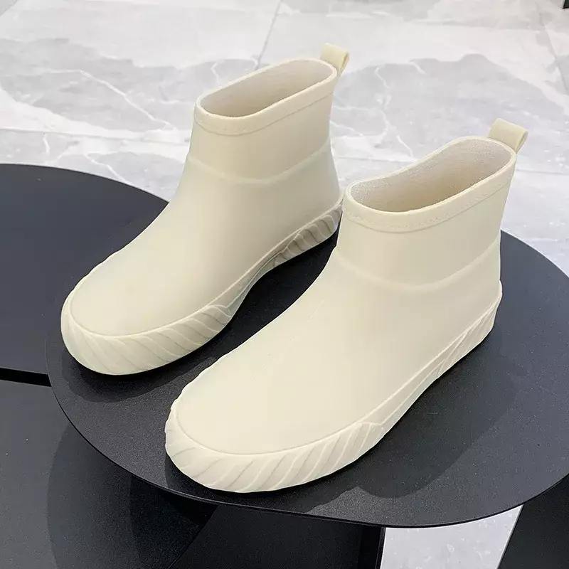 Fashion Four Seasons Female Couples Wear Lightweight Rubber Waterproof Non-slip Shoes Solid Color Rain Short Boots for Women PVC