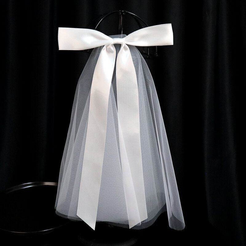 Accessori da sposa velo per capelli bianco semplice corto con clip copricapo da sposa con nodo a fiocco di fidanzamento fatto a mano