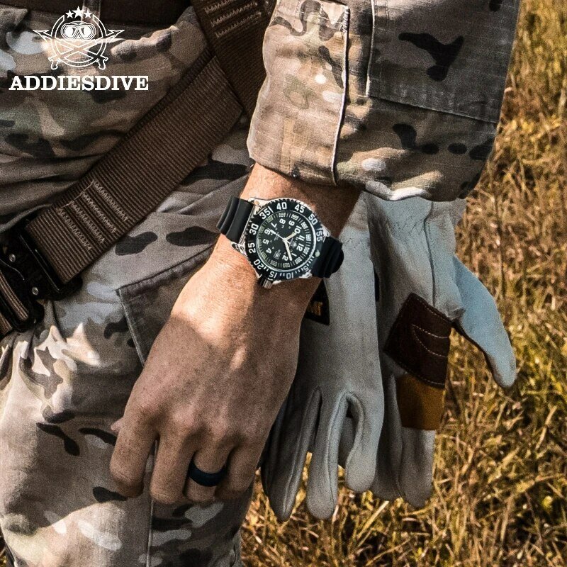 Adies นาฬิกาแฟชั่นลำลองผู้ชายสำหรับดำน้ำ, นาฬิกาควอทซ์กรอบหน้าปัดสีดำกันน้ำ50เมตรแสดงปฏิทิน