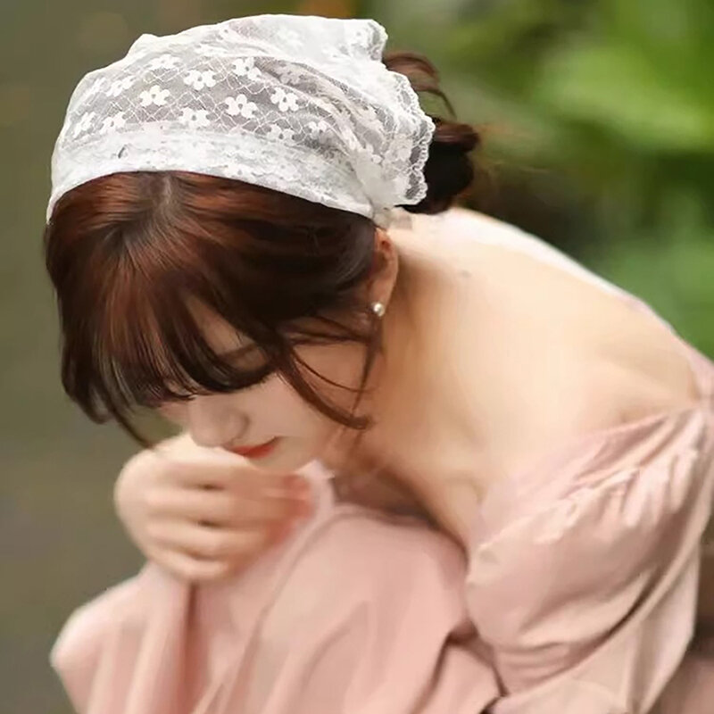 여성용 흰색 레이스 꽃 삼각형 스카프, 묶은 머리 스카프, 삼각형 스카프, 의류 액세서리, 여름 패션
