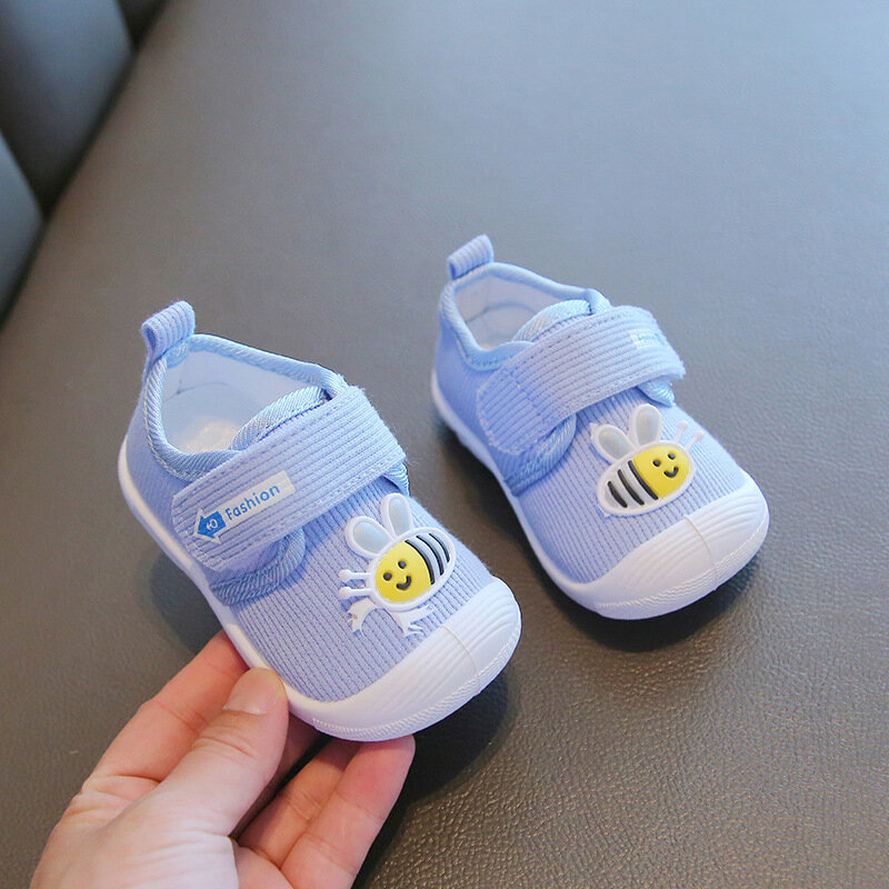 Sapatos de berço macio respirável do bebê, infantil, meninos, meninas, crianças, pano, anti-derrapante, First Walkers, Kids 'Sneakers