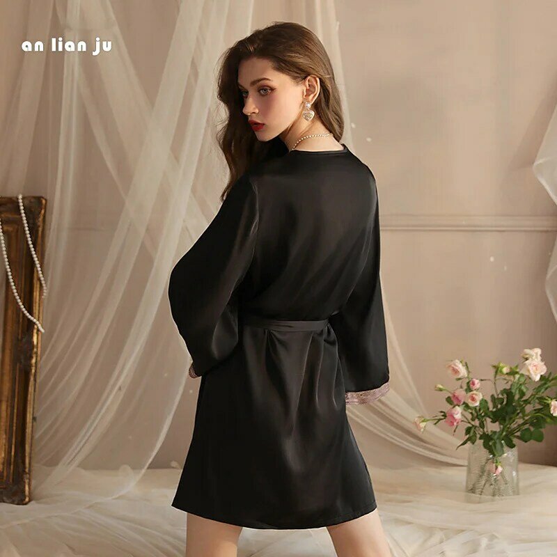 2024 New Top Seductive and Sexy Women's Ice Pure Desire Bathrobes Long Sleeved Silk Lace Pajamas Home Clothing Pajama Sets