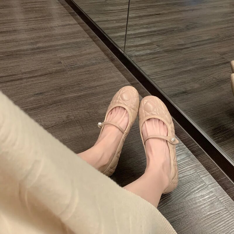 Zapatos de piel auténtica para mujer, calzado de estilo francés, punta redonda con perlas, boca poco profunda, ballet, suela plana, Mary Jane